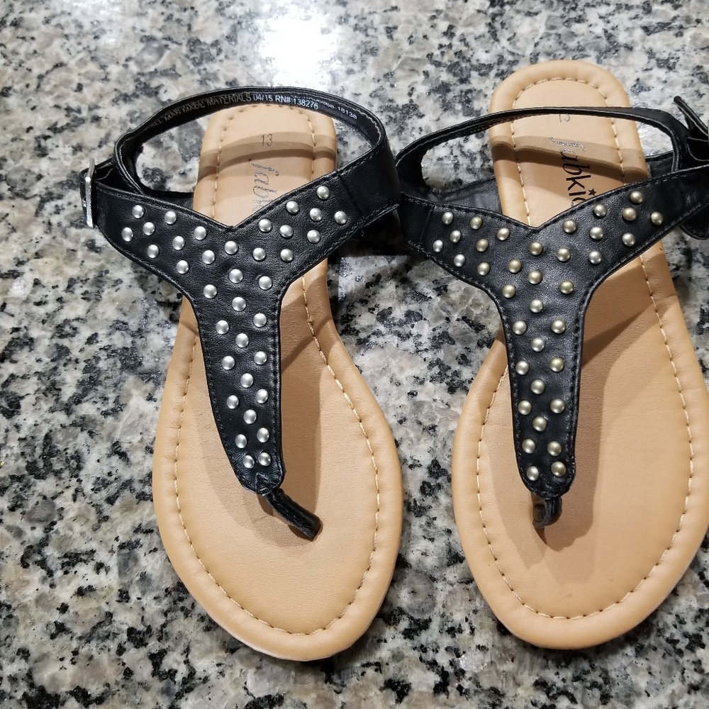 Girls sandals